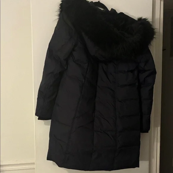 DKNY Midnight Puffer Coat with Faux Fur Trim - Picture 10 of 11